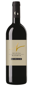 Bottiglia di Nizza Riserva DOCG Garesio del 2015. Vino rosso delle Langhe, Piemonte. Vitigno Barbera